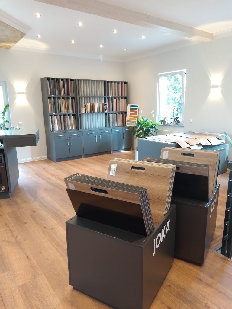 Ausstellung 03 768x1024